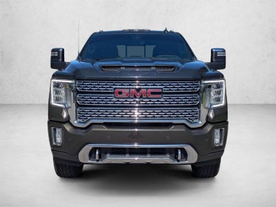 2022 GMC Sierra 3500HD Crew Cab Standard Box 4-Wheel Drive Denali