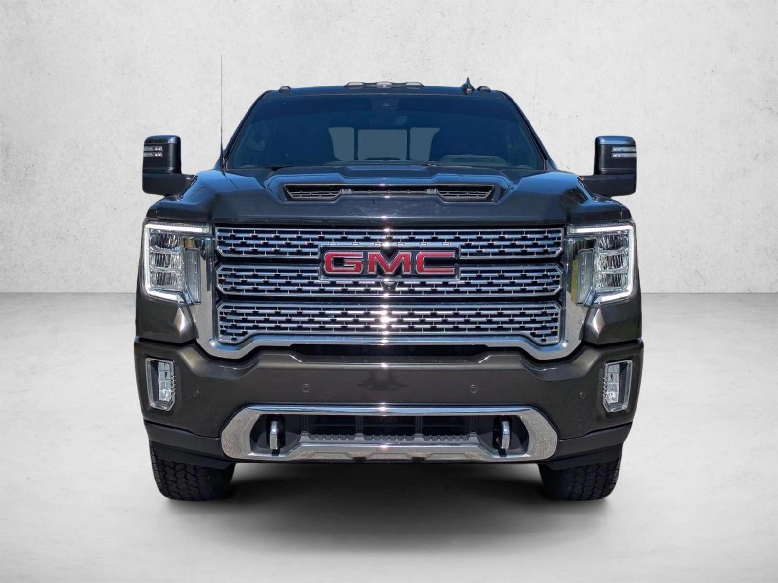 2022 GMC Sierra 3500HD Crew Cab Standard Box 4-Wheel Drive Denali