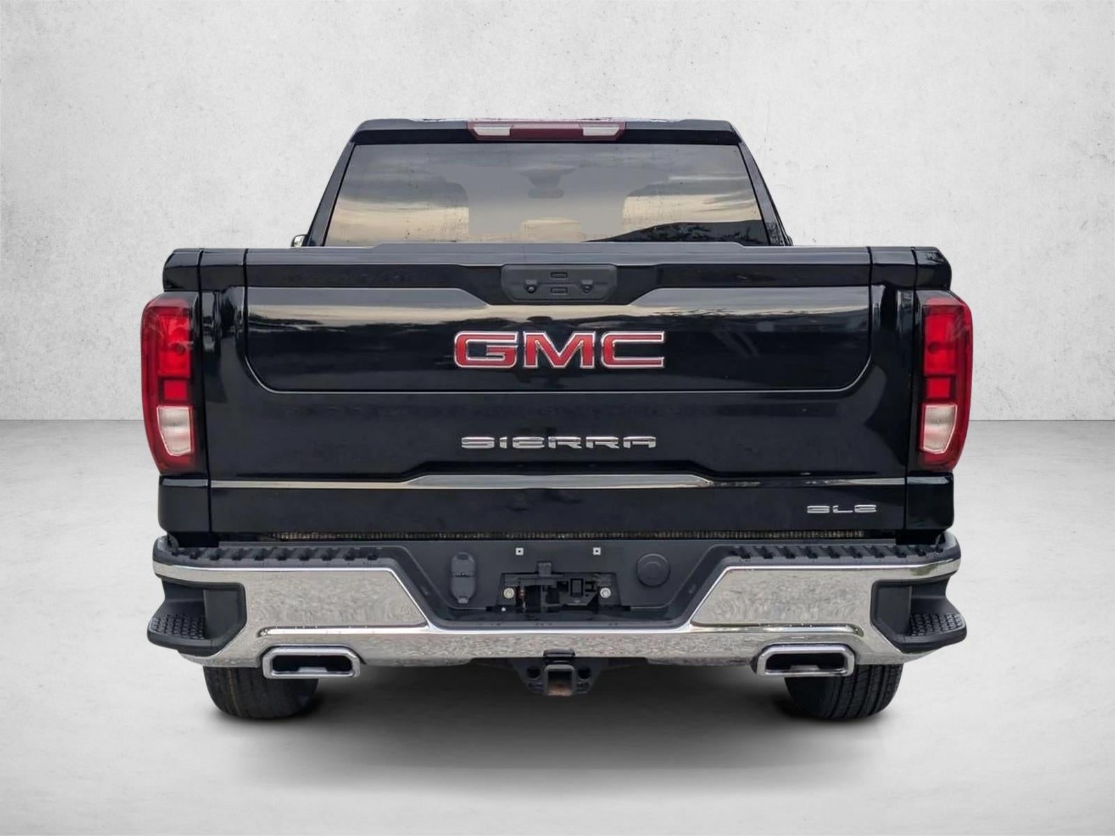 2022 GMC Sierra 1500 Double Cab Standard Box 4-Wheel Drive SLE