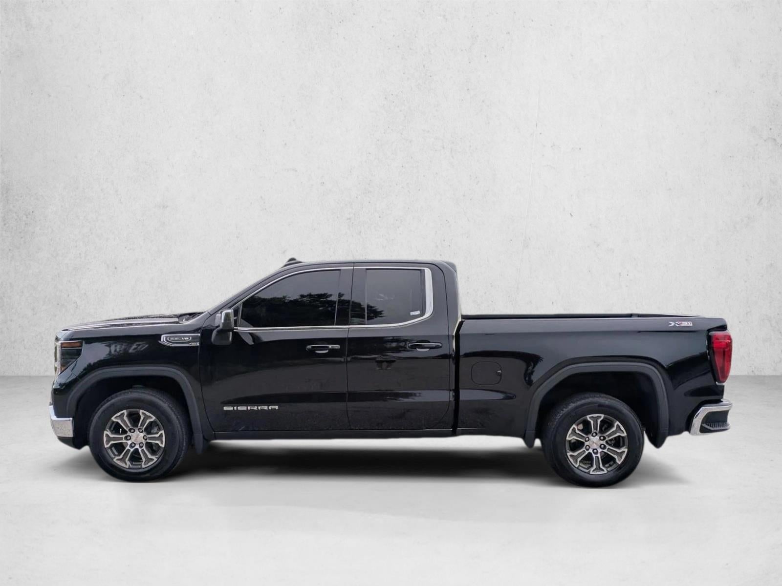 2022 GMC Sierra 1500 Double Cab Standard Box 4-Wheel Drive SLE