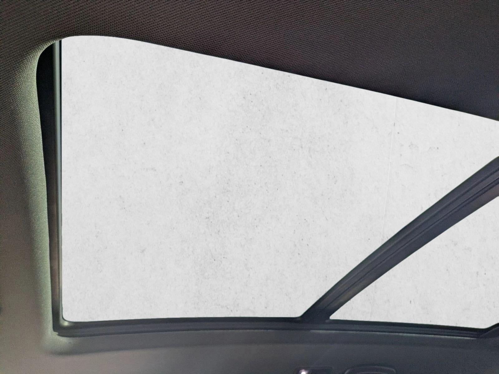 2022 Volkswagen Atlas Cross Sport 2.0T SE w/Technology FWD