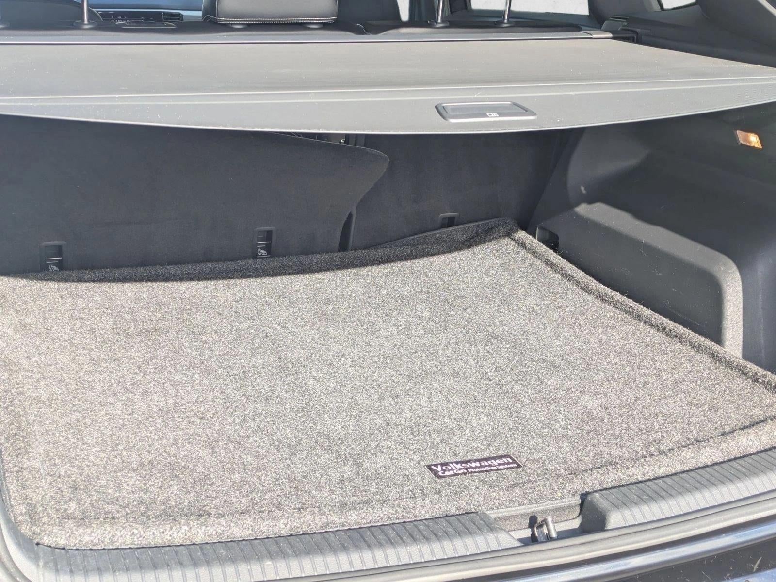 2022 Volkswagen Atlas Cross Sport 2.0T SE w/Technology FWD