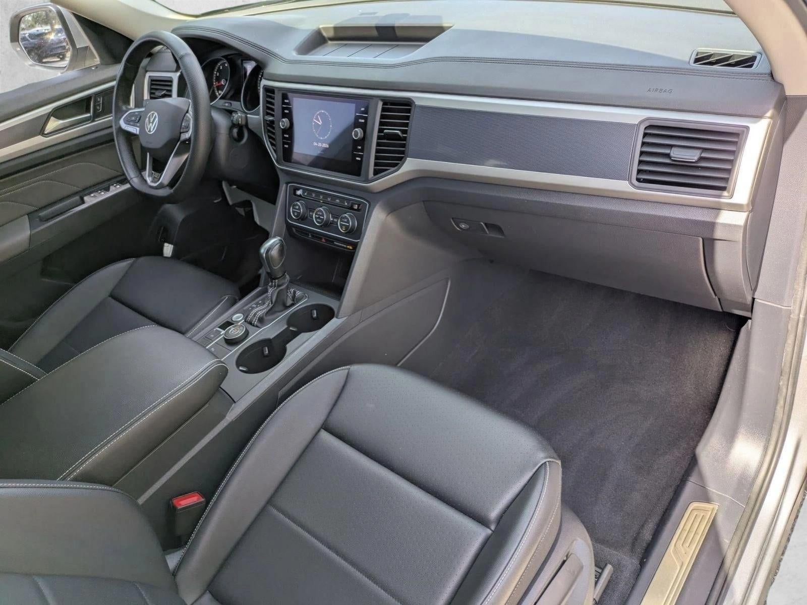 2021 Volkswagen Atlas 2021.5 3.6L V6 SE w/Technology R-Line 4MOTION