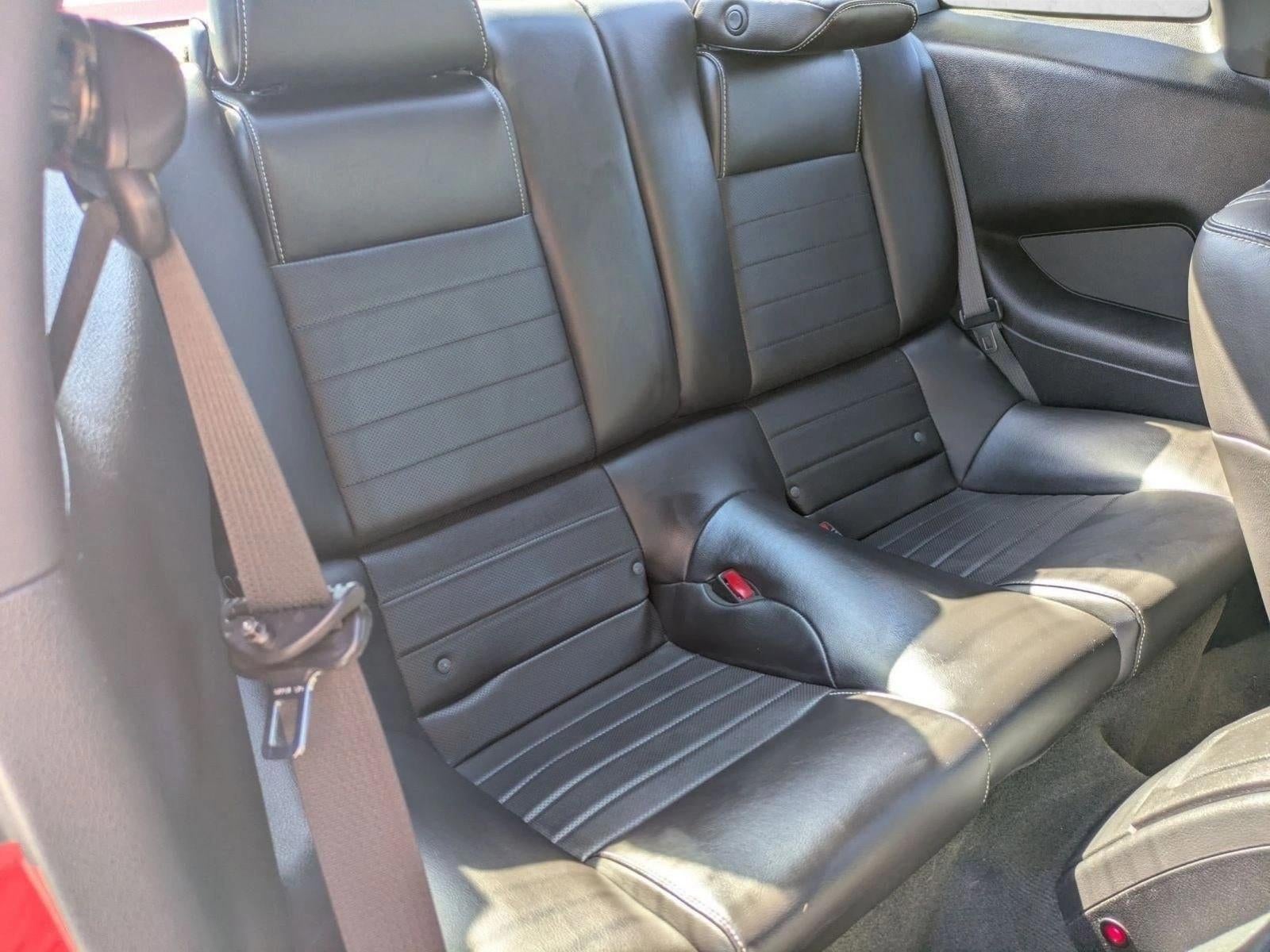 2014 Ford Mustang 2dr Cpe V6 Premium