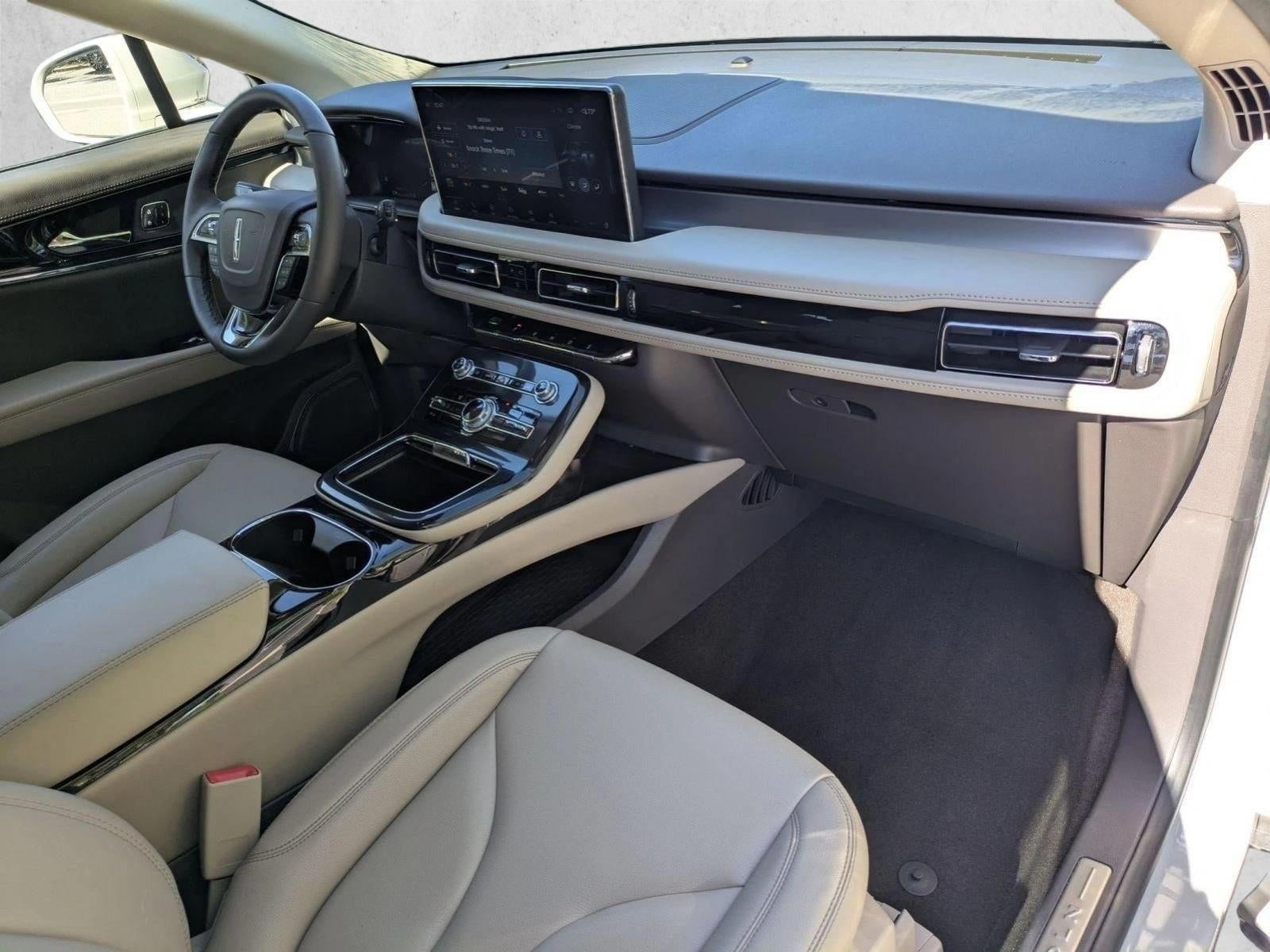 2022 Lincoln Nautilus Standard FWD