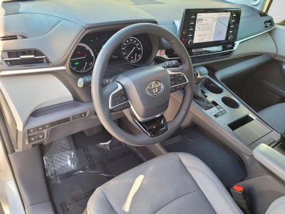 2023 Toyota Sienna Limited AWD 7-Passenger (Natl)