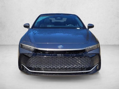 2024 Toyota Crown Limited AWD (Natl)