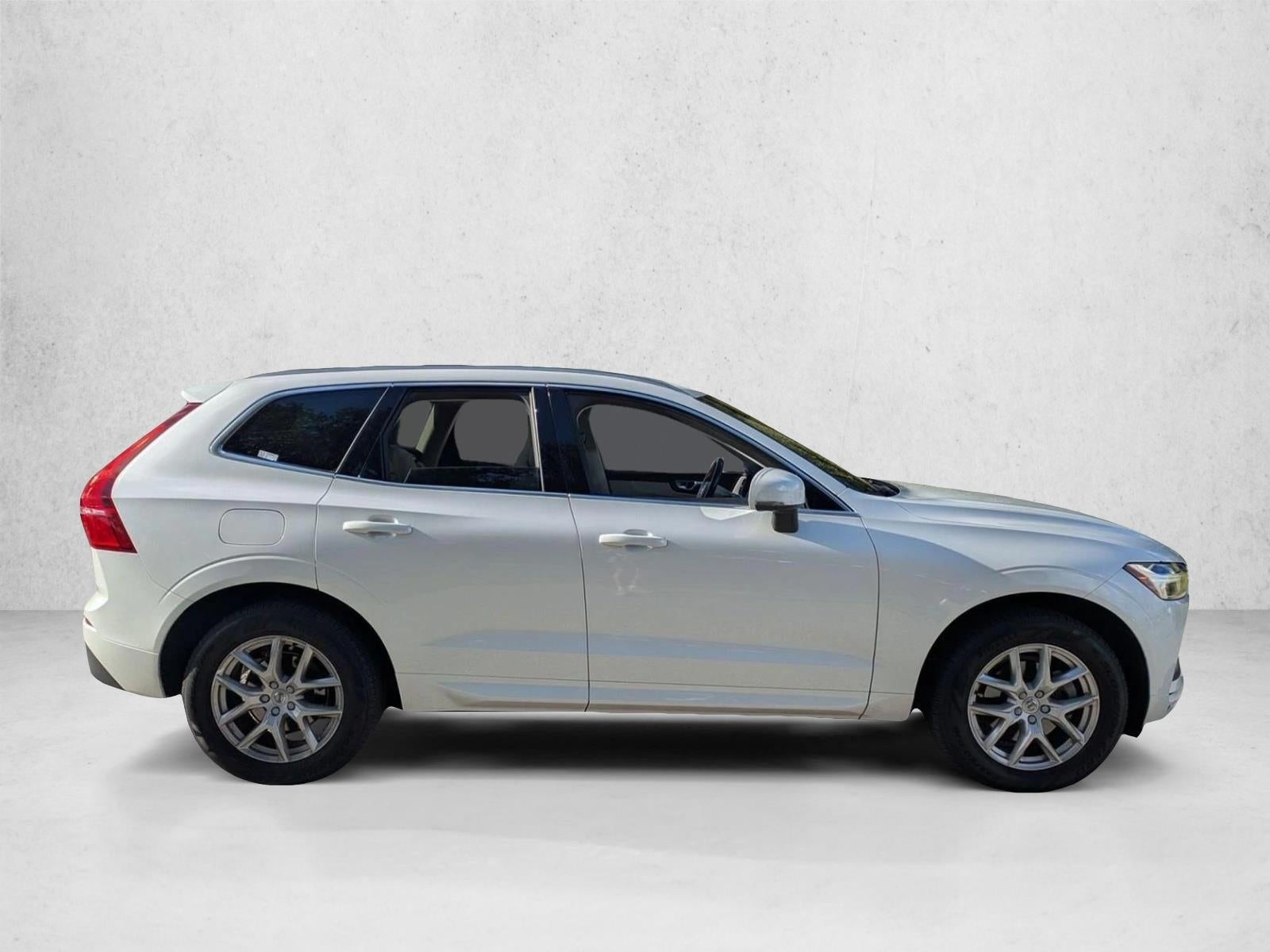 2019 Volvo XC60 T5 FWD Momentum