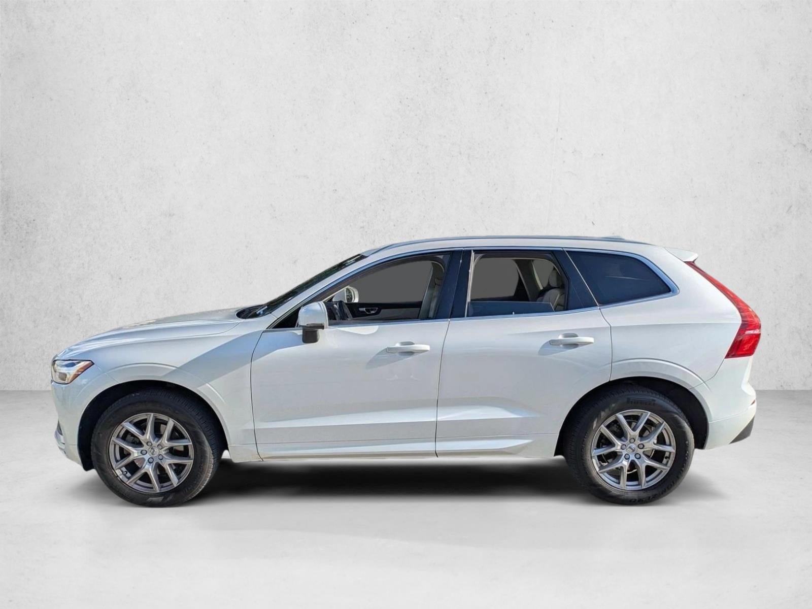2019 Volvo XC60 T5 FWD Momentum