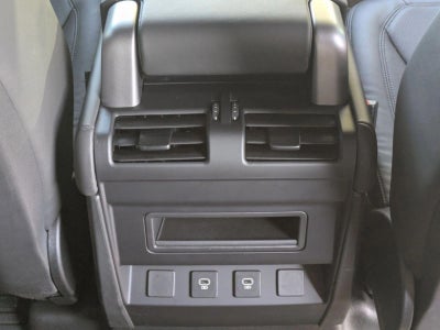 2024 Land Rover Defender 110 P400 S