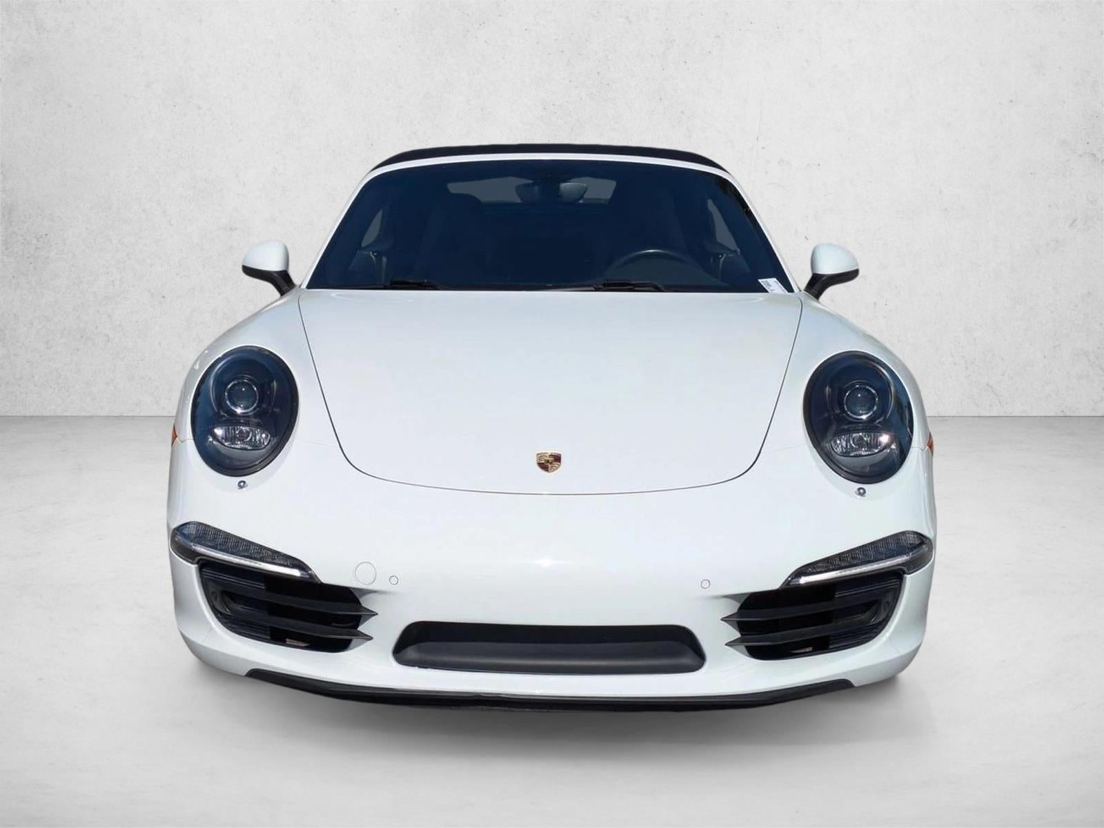 2015 Porsche 911 2dr Cabriolet Carrera 4