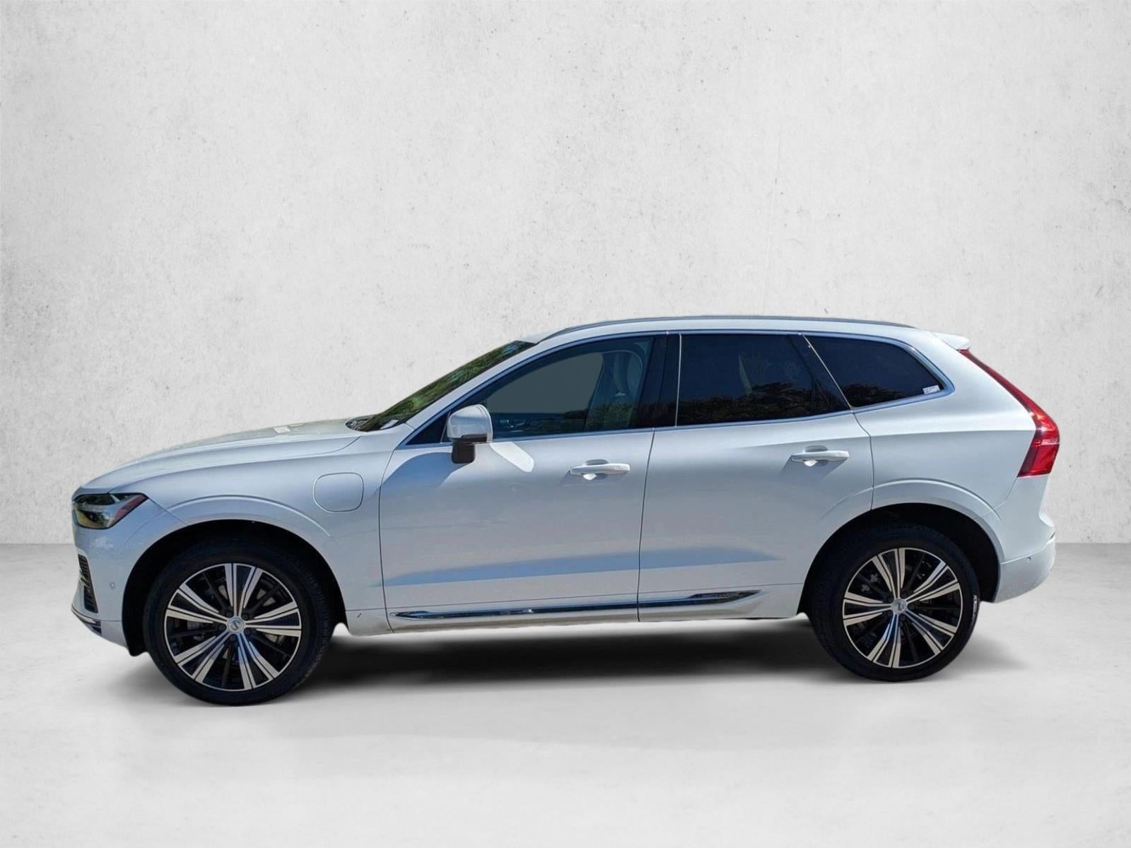 2022 Volvo XC60 Recharge Plug-In Hybrid T8 eAWD PHEV Inscription