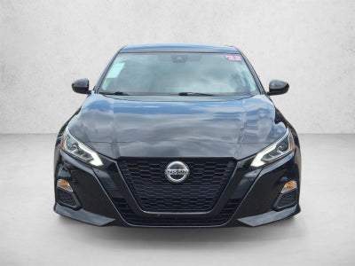2022 Nissan Altima 2.5 SV Sedan