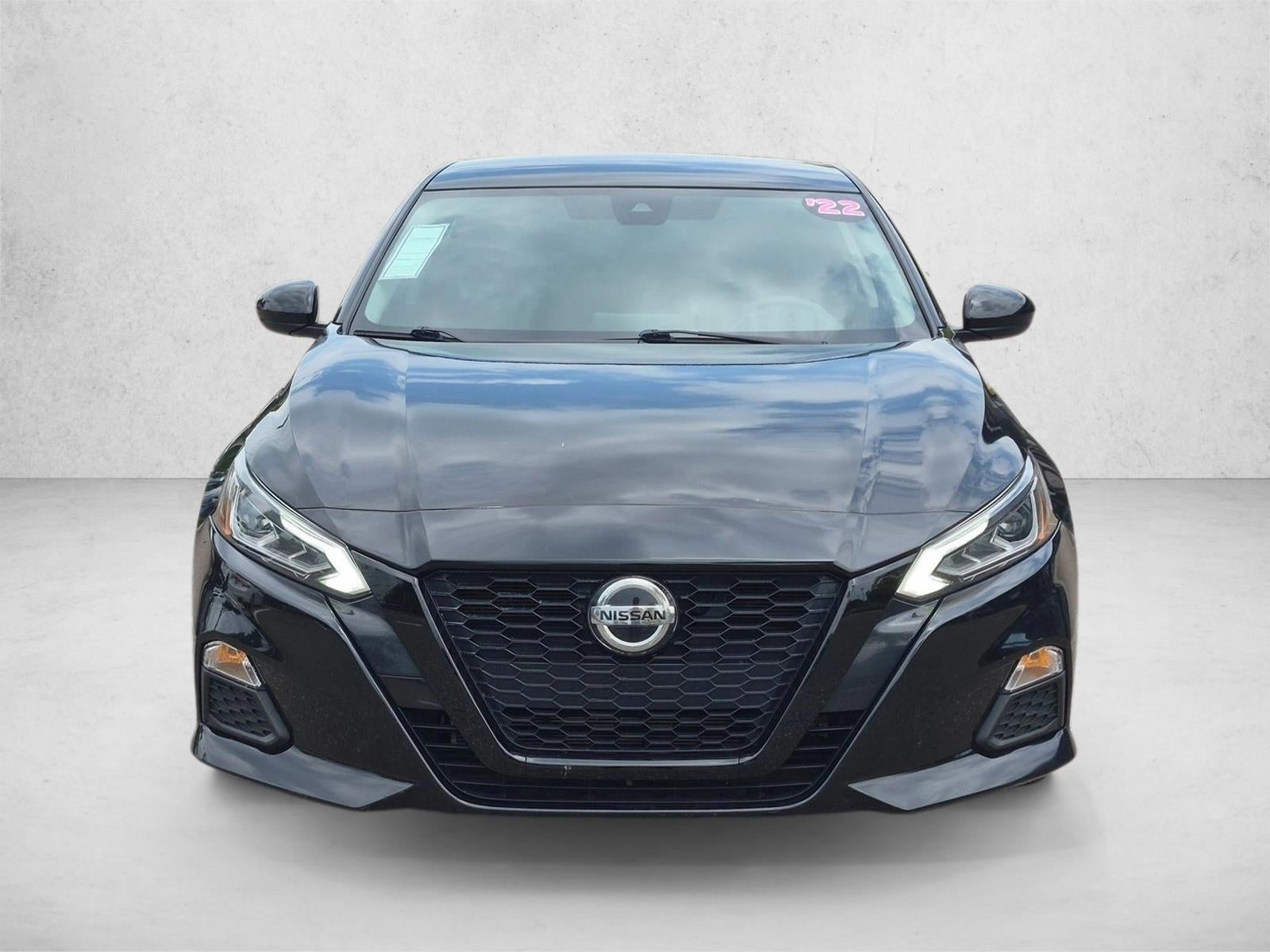 2022 Nissan Altima 2.5 SV Sedan