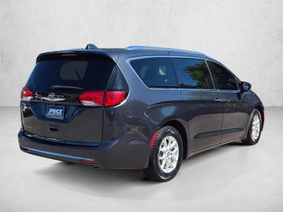 2020 Chrysler Pacifica Touring L FWD