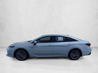 2019 Toyota Avalon Hybrid Limited (Natl)