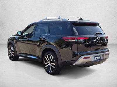 2024 Nissan Pathfinder Platinum 2WD