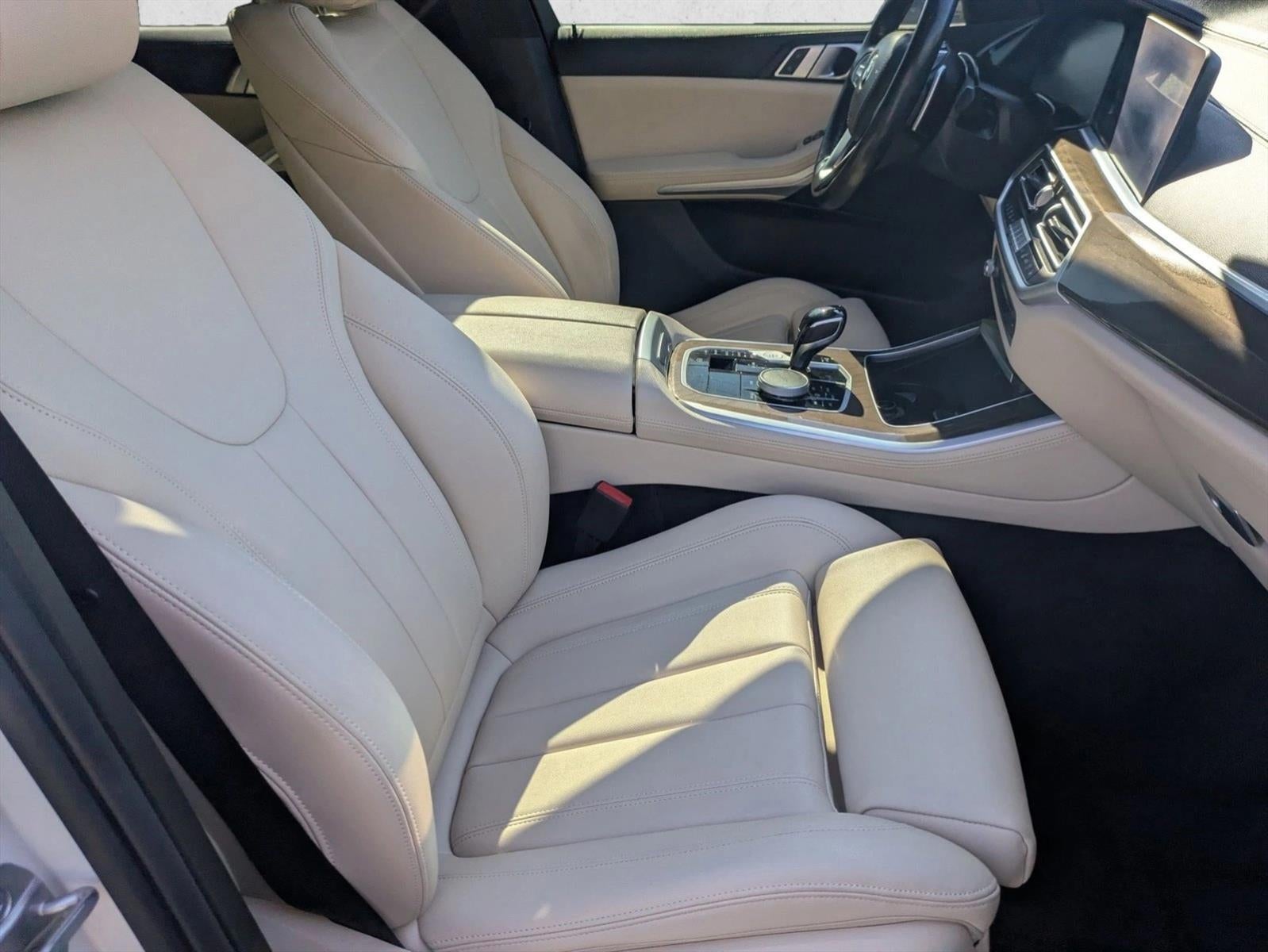 2022 BMW X5 sDrive40i Sports Activity Vehicle