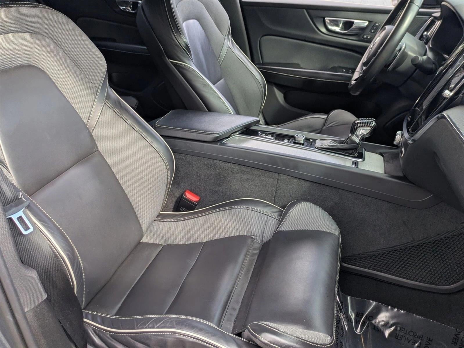 2019 Volvo S60 T6 AWD R-Design