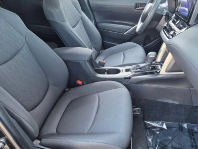 2024 Toyota Corolla Cross LE 2WD (Natl)