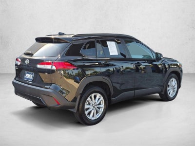 2024 Toyota Corolla Cross LE 2WD (Natl)