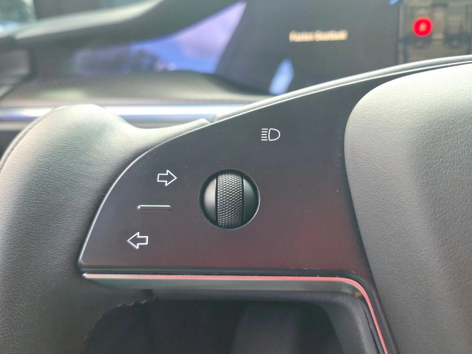 2026 Tesla Model X Plaid AWD