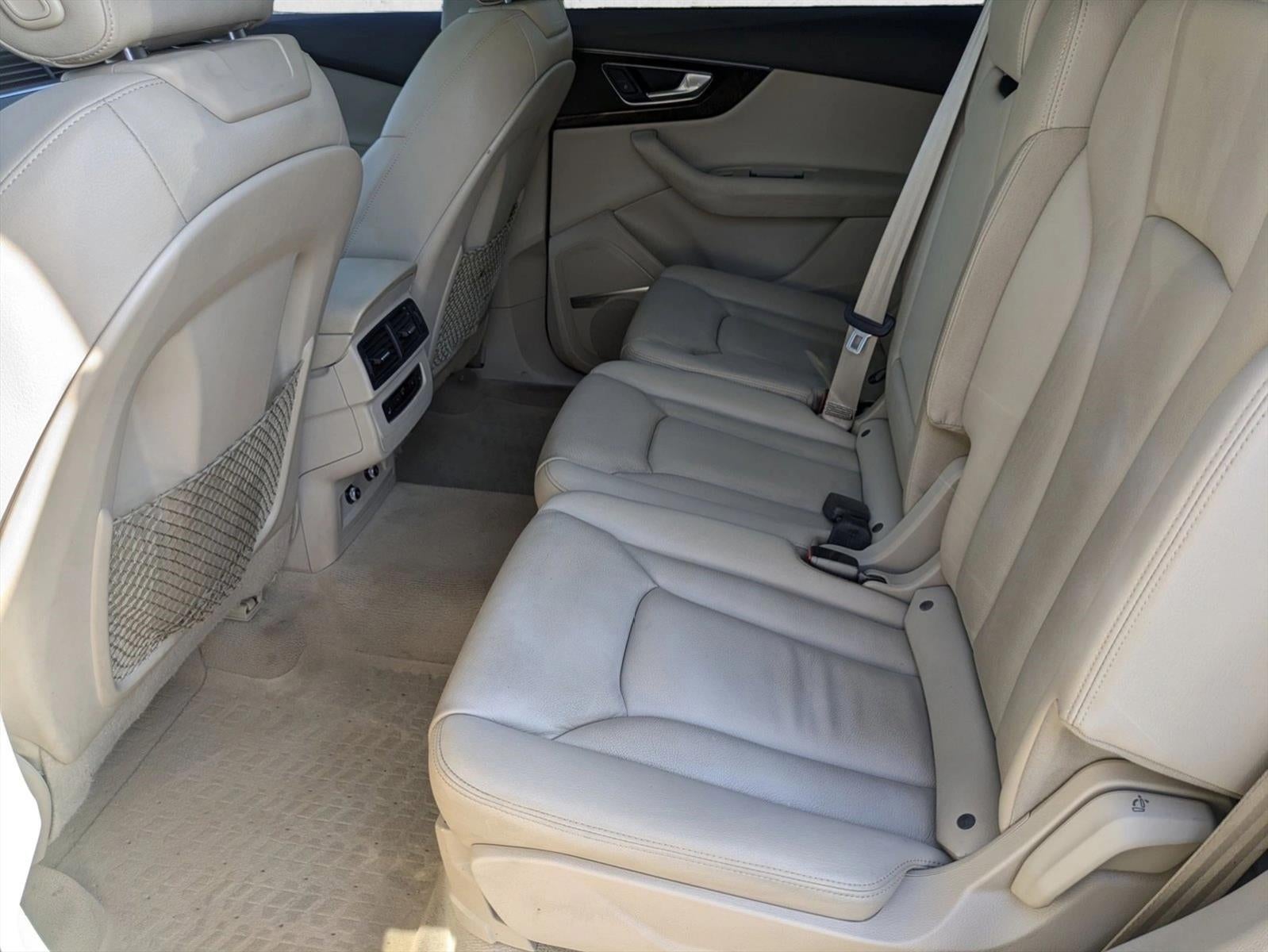 2019 Audi Q7 Premium Plus 55 TFSI quattro