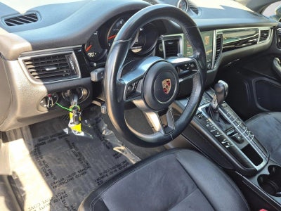 2018 Porsche Macan AWD