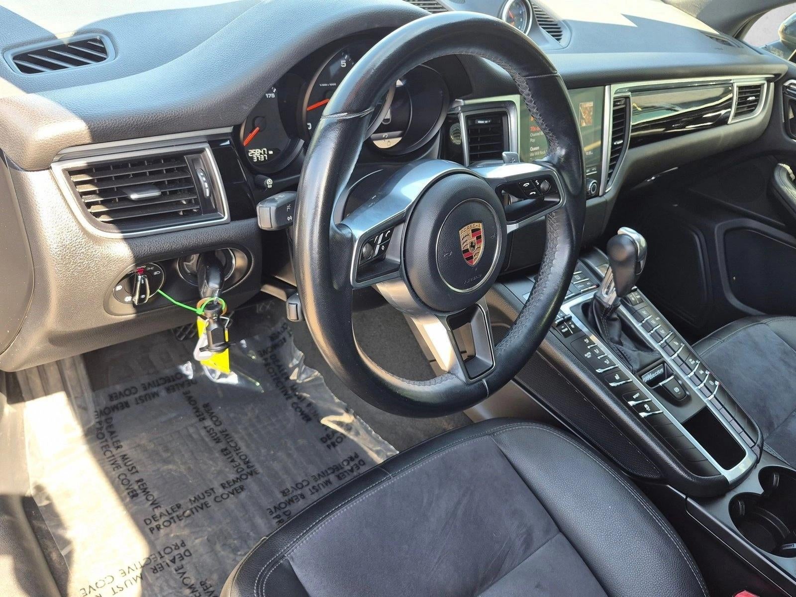 2018 Porsche Macan AWD