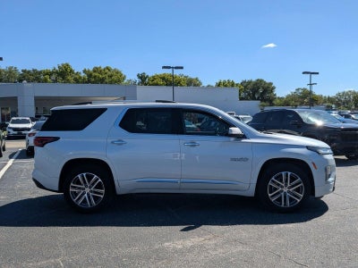 2024 Chevrolet Traverse Limited FWD 2LZ
