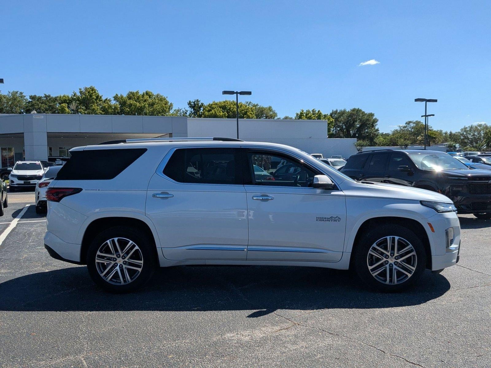 2024 Chevrolet Traverse Limited FWD 2LZ