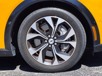 2022 Ford Mustang Mach-E Premium RWD