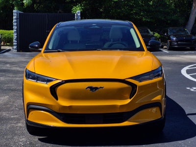 2022 Ford Mustang Mach-E Premium RWD