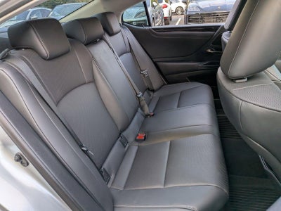 2021 Lexus ES 300h FWD