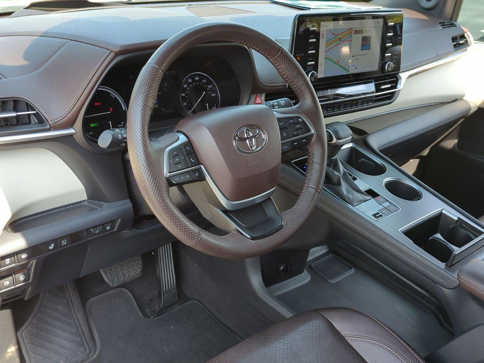 2021 Toyota Sienna Platinum FWD 7-Passenger (Natl)