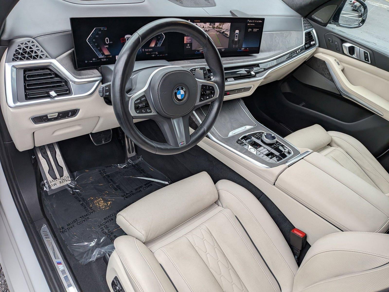 2023 BMW X7 xDrive40i Sports Activity Vehicle