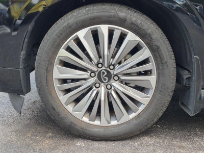 2025 INFINITI QX80 LUXE RWD