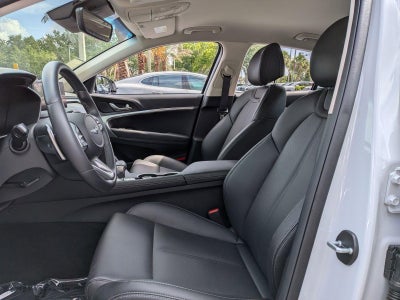 2023 Genesis G70 2.0T RWD