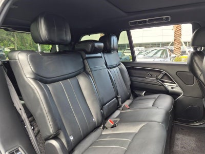 2026 Land Rover Range Rover P530 SE LWB 7 Seat