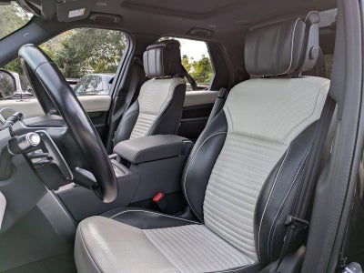 2022 Land Rover Discovery P360 HSE R-Dynamic