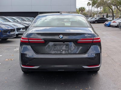 2025 BMW 530i Sedan