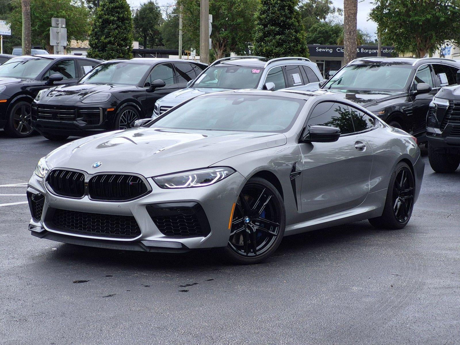 2022 BMW M8