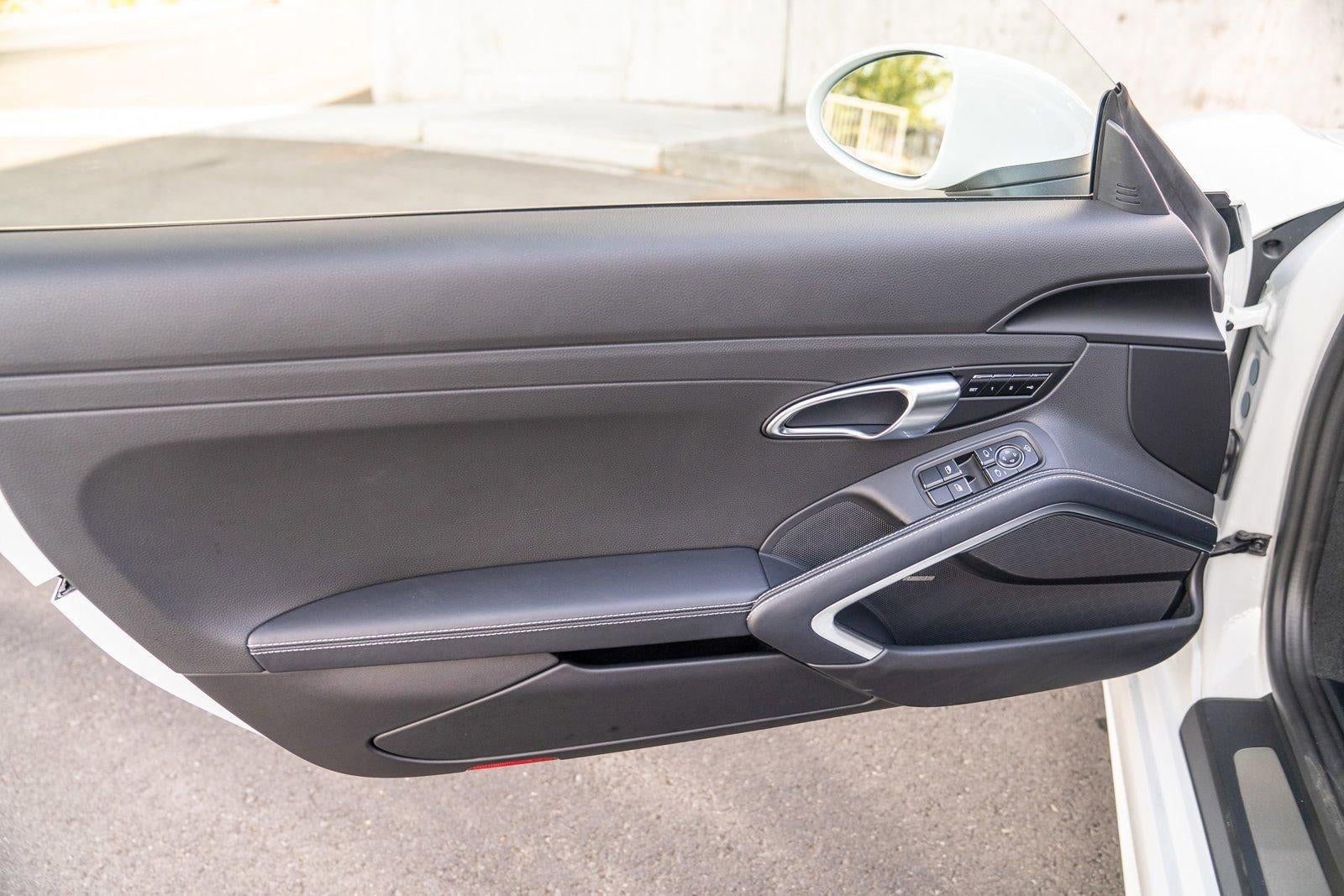 2025 Porsche 718 Cayman Style Edition Coupe