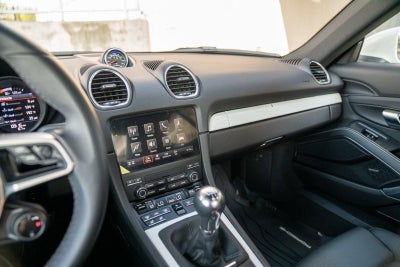 2025 Porsche 718 Cayman Style Edition Coupe