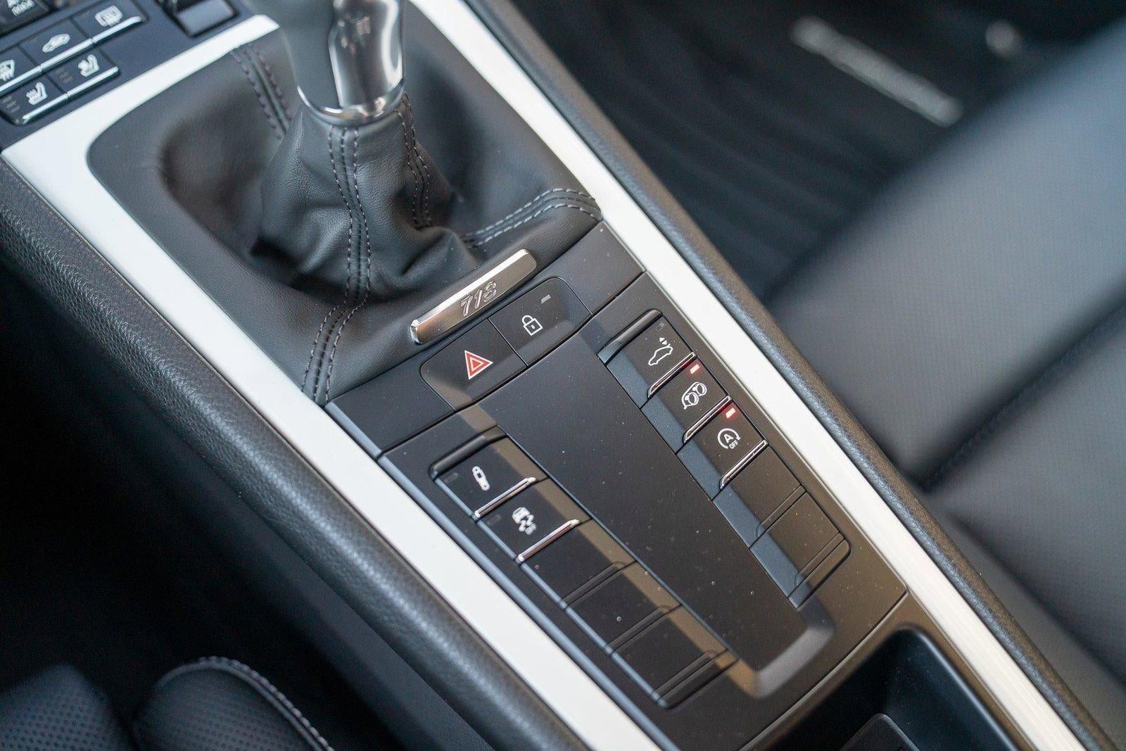 2025 Porsche 718 Cayman Style Edition Coupe