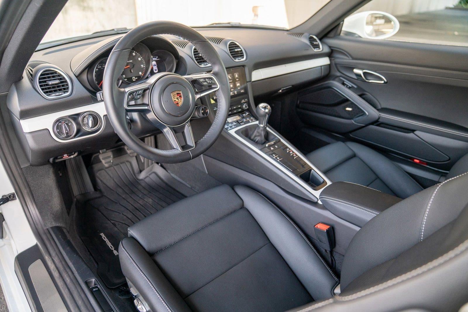 2025 Porsche 718 Cayman Style Edition Coupe