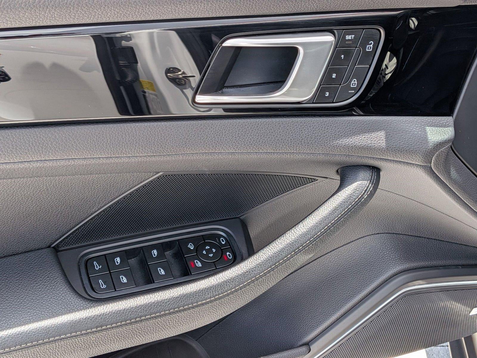 2023 Porsche Panamera 4S AWD