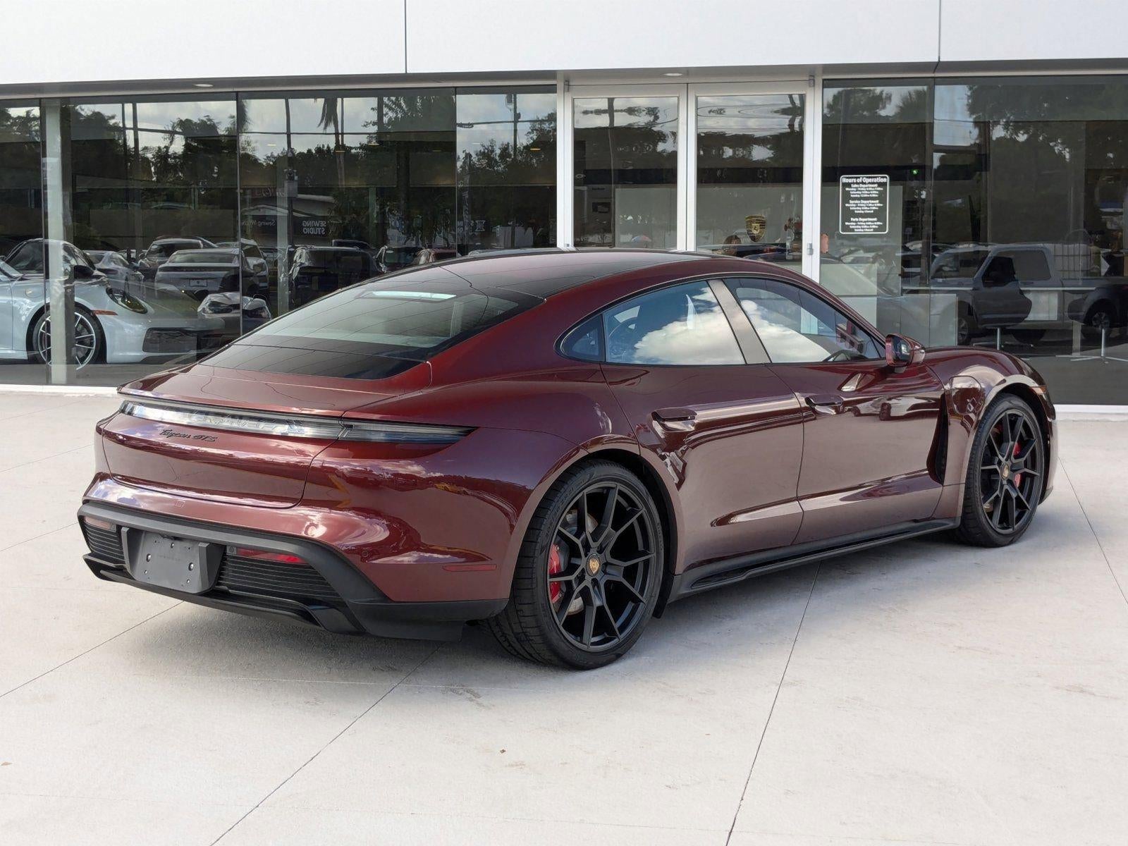2022 Porsche Taycan GTS AWD