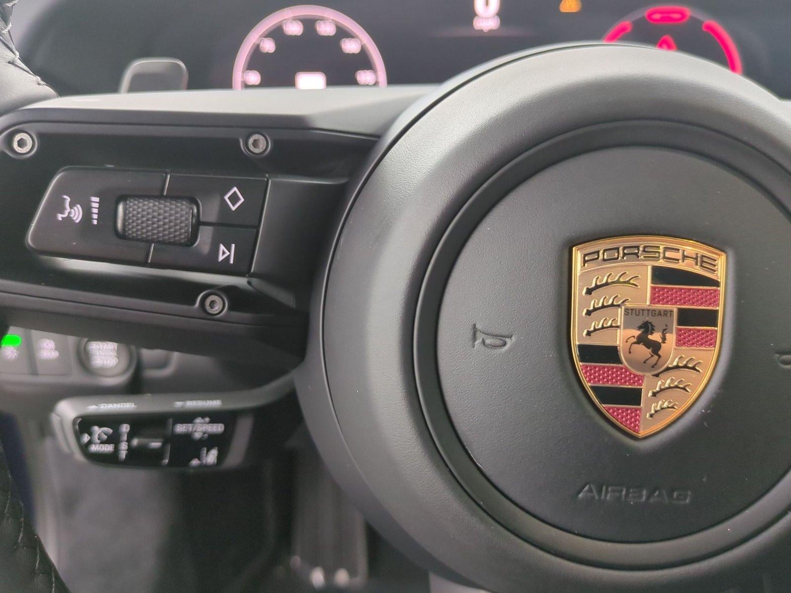 2025 Porsche 911 Targa 4 GTS