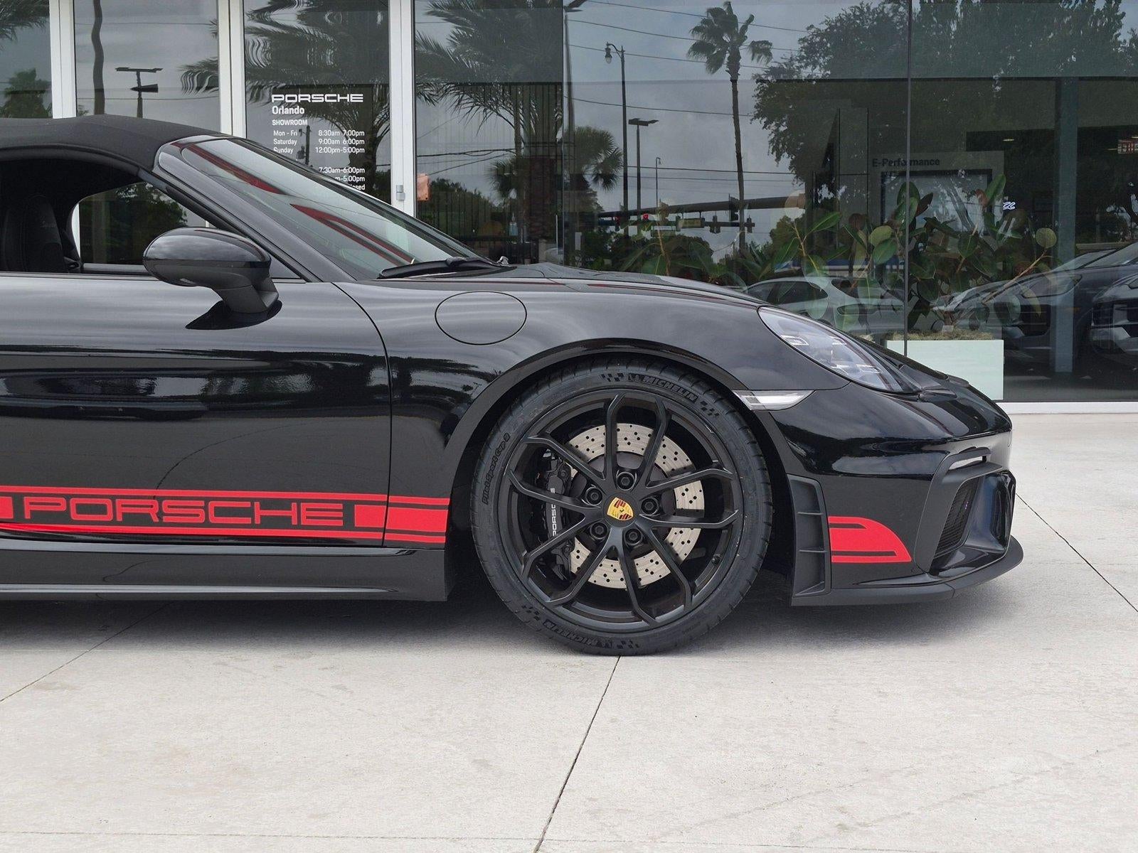 2021 Porsche 718 Spyder Roadster